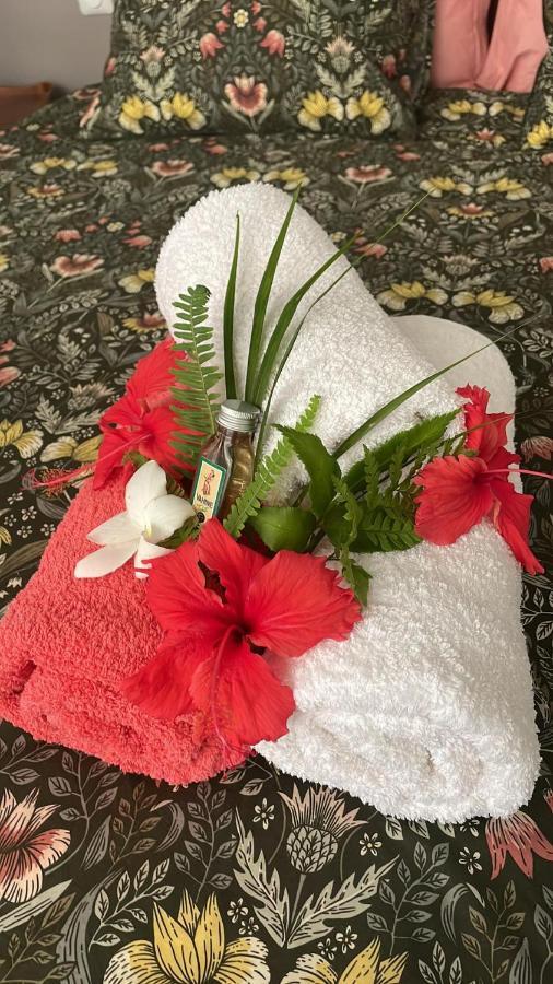 Studio Confort Avec Piscine Et Vue Tahiti Punaauia Luaran gambar